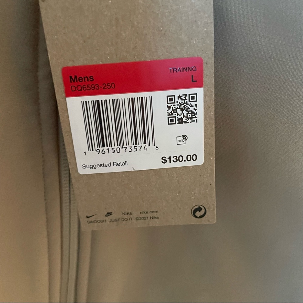 Nike Pro Training Jacket with Hood - Picture 16 of 16